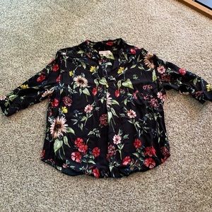Philosophy Black Floral 3/4 Sleeve Top